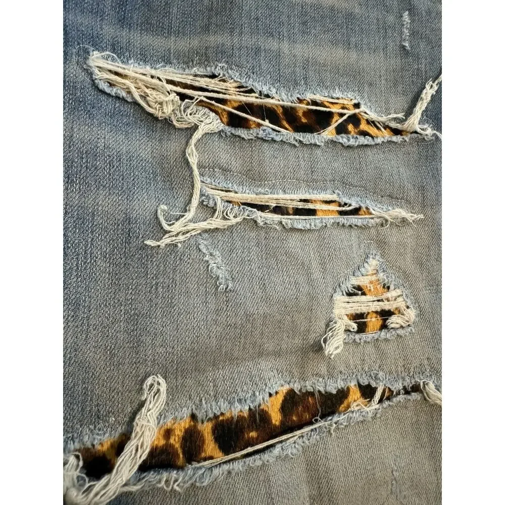 EUC Amiri Leopard Thrasher Denim - Picture 11 of 16